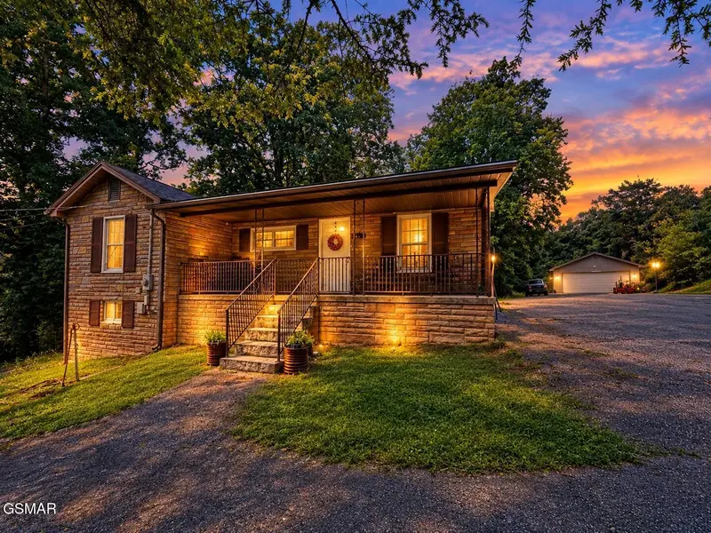 4906 Shady Road, Strawberry Plains, TN 37871