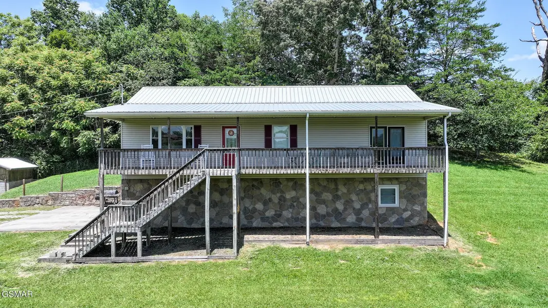 1800 Mountain Ridge Road, Newport, TN 37821