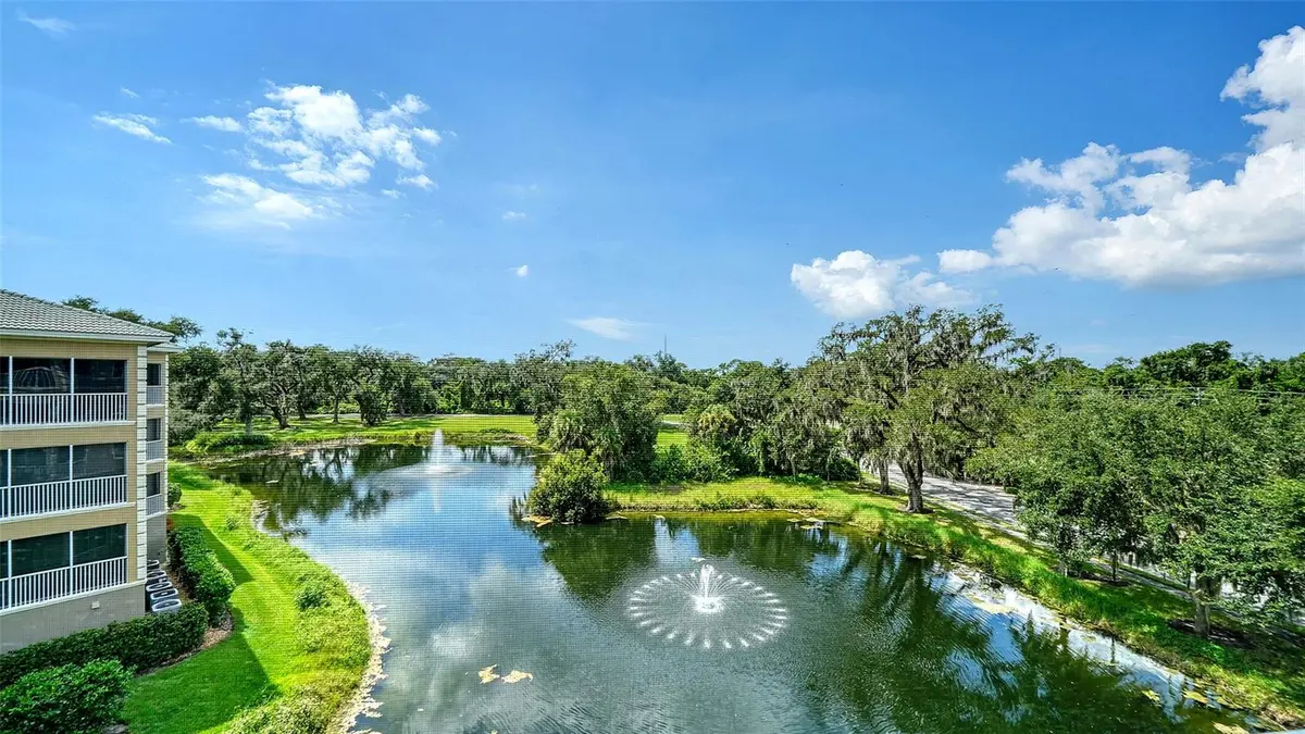5122 MANORWOOD DR #4B, Sarasota, FL 34235
