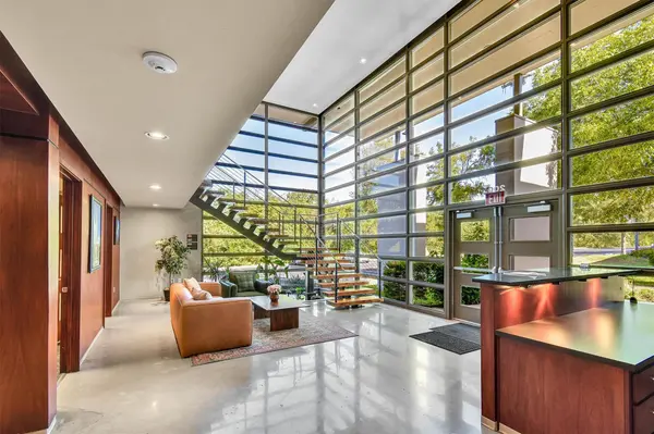 2007 Sam Bass-Suite 200 RD, Round Rock, TX 78681