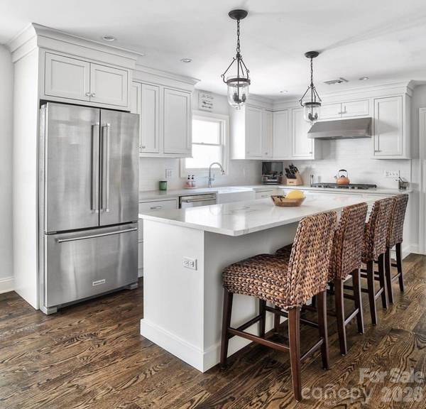 114 High Pines LOOP #114, Lake Lure, NC 28746