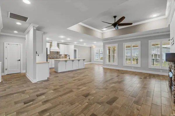 3599 Fehd RD, Elberfeld, IN 47613