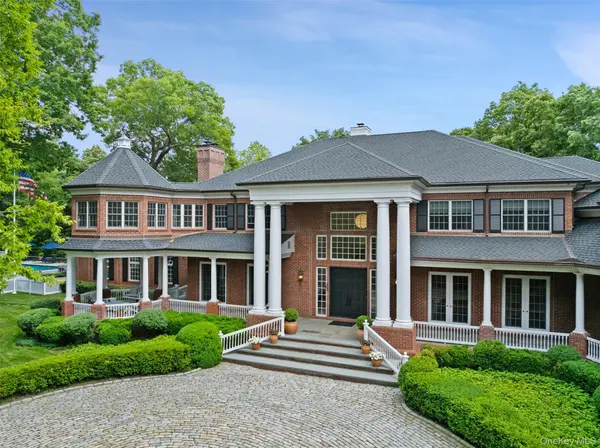 24 Trails End, Chappaqua, NY 10514