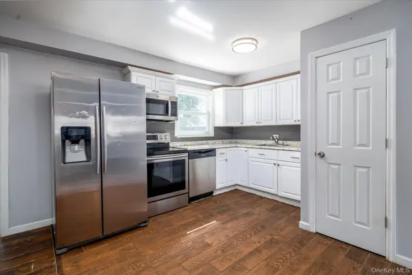 729 Arcadian AVE, Valley Stream, NY 11580