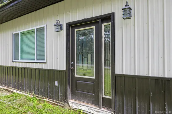 8-10 Katzman RD, Ellenville, NY 12428