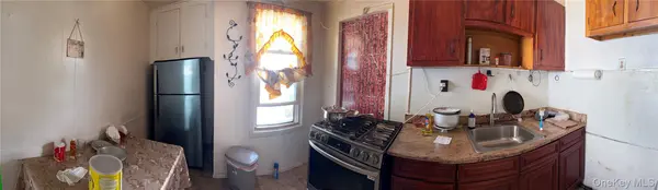 87-62 133 ST, Richmond Hill, NY 11418