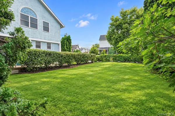 108 Hempstead AVE, Lynbrook, NY 11563