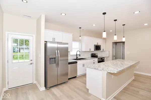8332 Aspen CT, Indianapolis, IN 46226