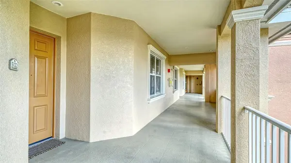 5122 MANORWOOD DR #4B, Sarasota, FL 34235
