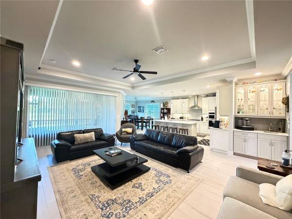 5769 LONG SHORE LOOP, Sarasota, FL 34238