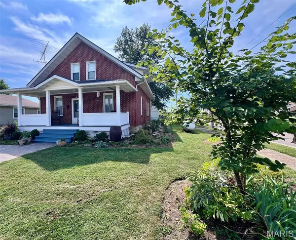 202 E Jefferson AVE, Owensville, MO 65066