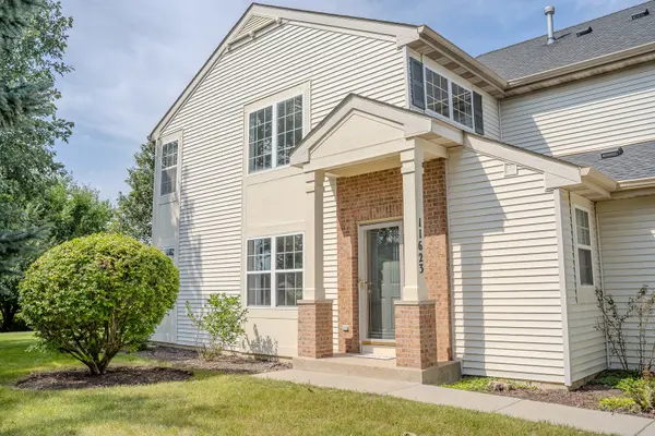 11623 Grand Canyon AVE #D, Huntley, IL 60142