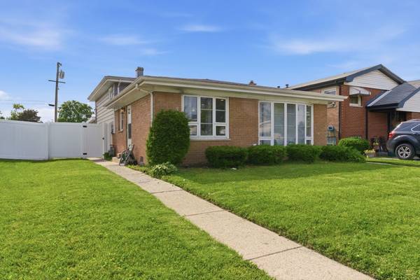 15930 Paulina ST, Harvey, IL 60426