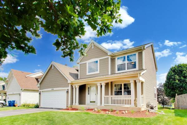 2365 Handley LN, Aurora, IL 60502