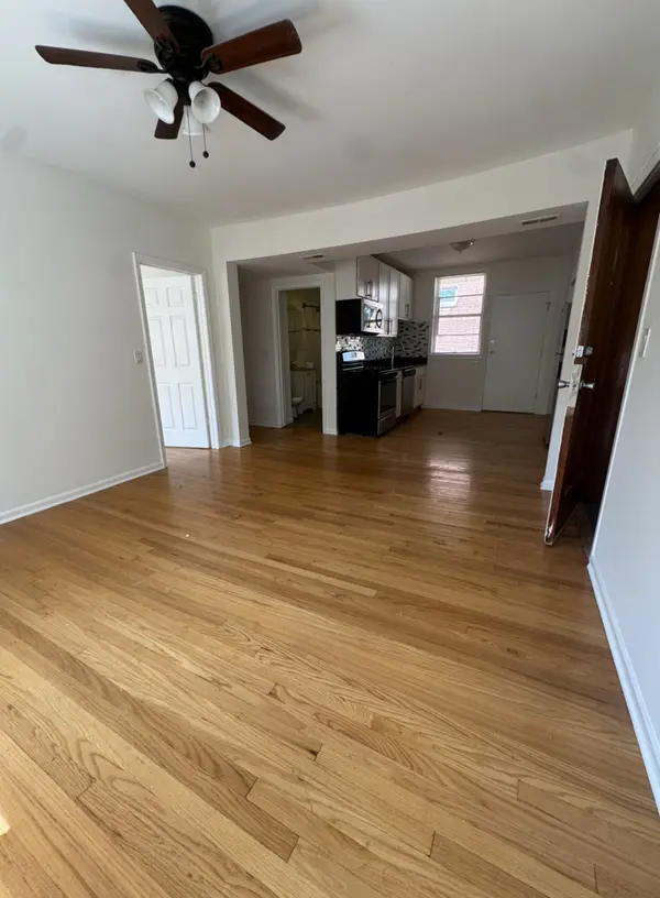 3506 N Lawndale AVE #2, Chicago, IL 60618