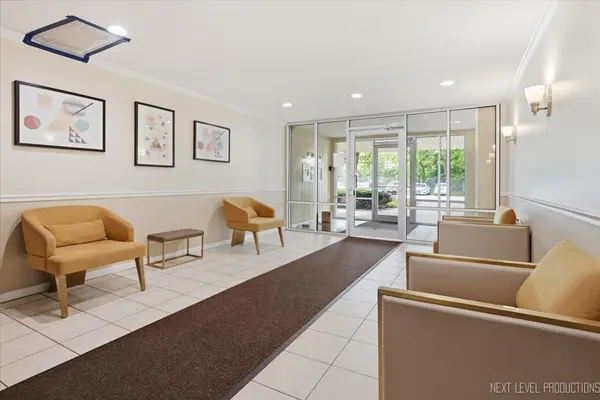 5506 LINCOLN AVE #521, Morton Grove, IL 60053