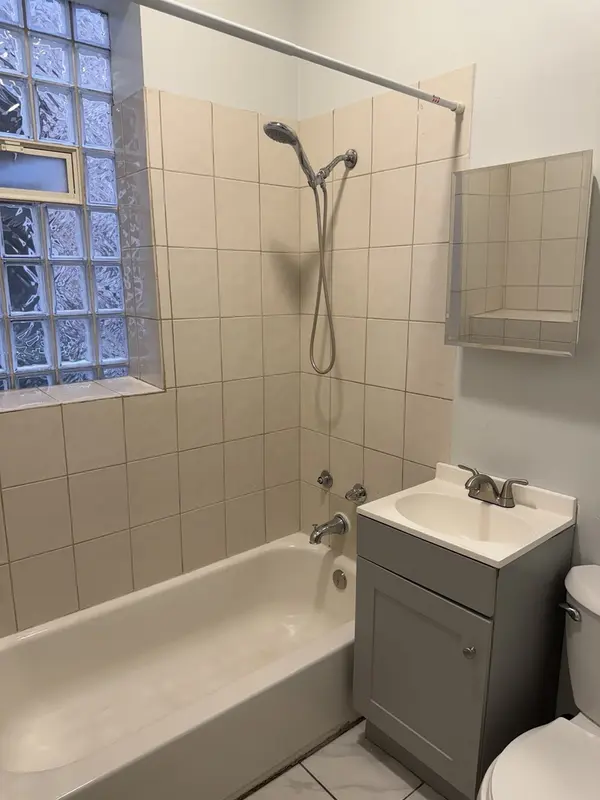 6344 S Eberhart AVE #1, Chicago, IL 60637