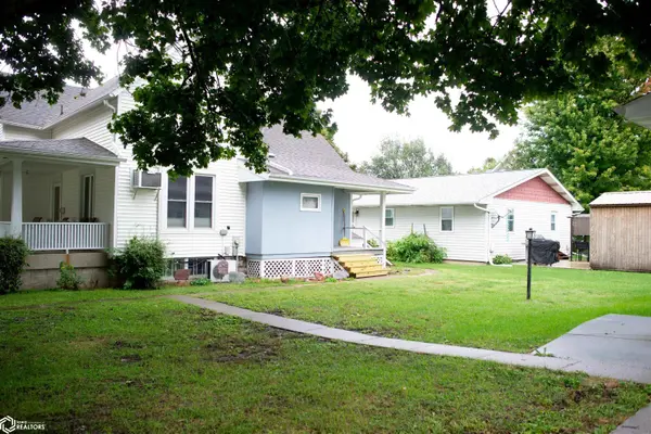 407 NE 3rd ST, Greenfield, IA 50849