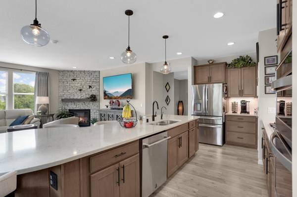 14194 Epperson CIR NE, Prior Lake, MN 55372