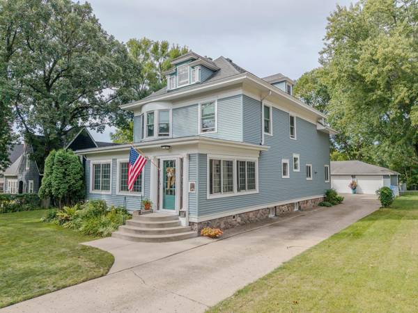 1128 Summit AVE, Detroit Lakes, MN 56501