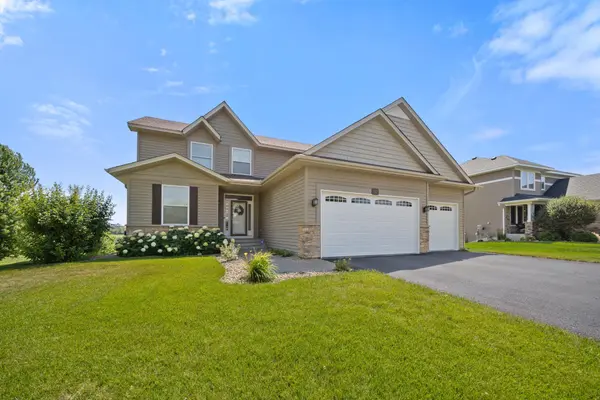 13827 Savanna DR, Rogers, MN 55374