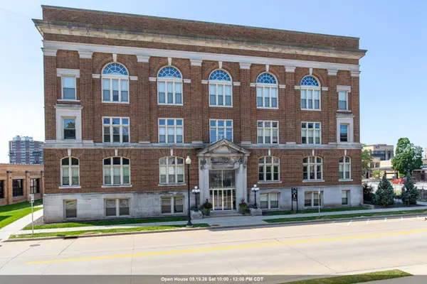 105 WASHINGTON AVE #302, Oshkosh, WI 54901-4980