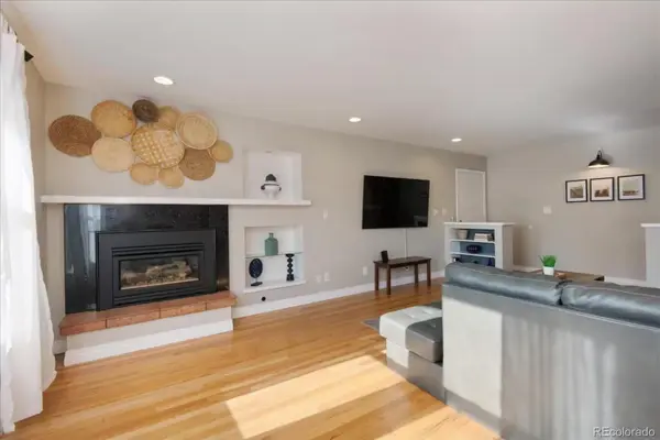 991 E Cottonwood AVE, Centennial, CO 80121