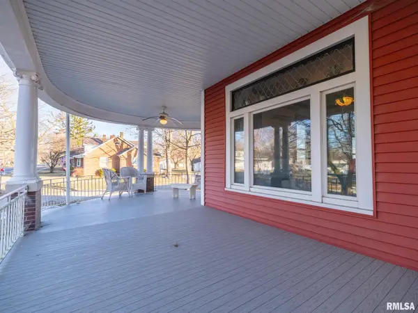 502 W 4TH ST, Delavan, IL 61734