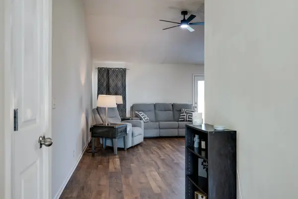 1328 Macduff Dr, Murfreesboro, TN 37128