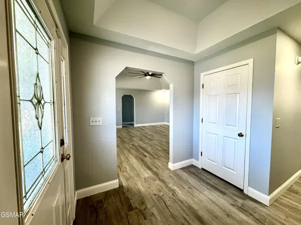 913 Columbine Lea, Sevierville, TN 37862