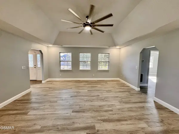 913 Columbine Lea, Sevierville, TN 37862