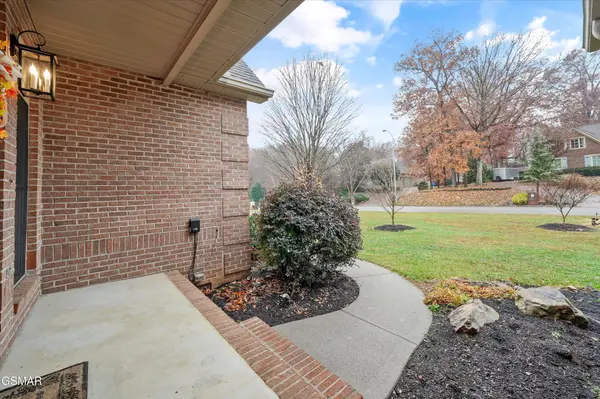 1826 Peppertree Drive, Alcoa, TN 37701