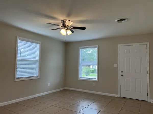 190 Cedar Grove Rd #B, Shelbyville, TN 37160