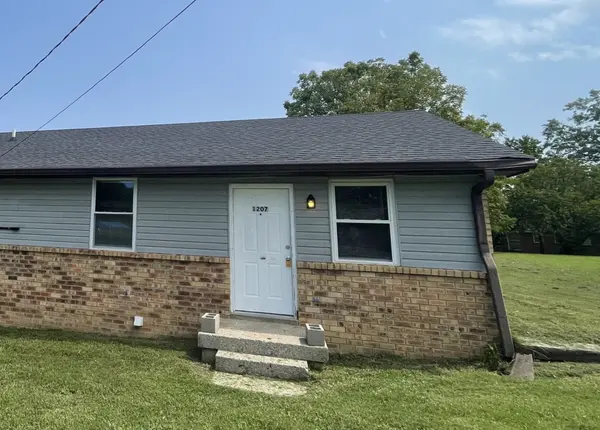 1207 Shawnee Rd, Madison, TN 37115