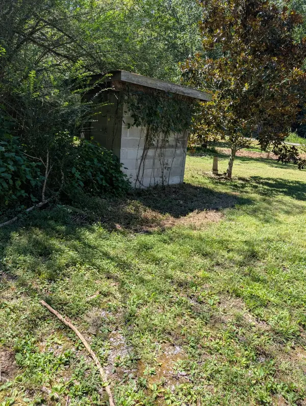 1260 Hillcrest Road, Dickson, TN 37055