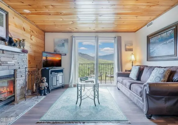 3710 Weber Road #B202, Gatlinburg, TN 37738