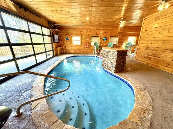 2738 Cats Paw Lane, Sevierville, TN 37862