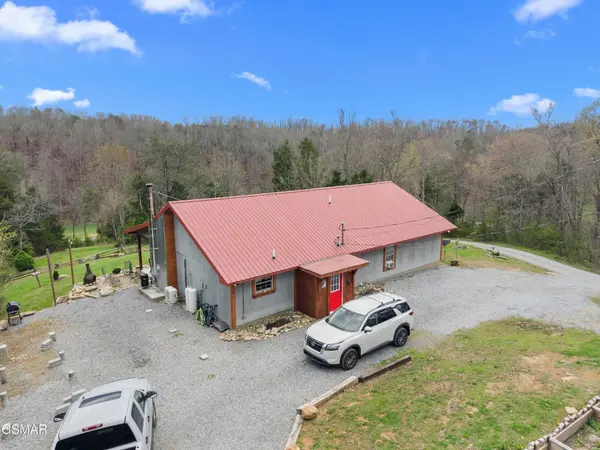 2357 Hall Road, Dandridge, TN 37725