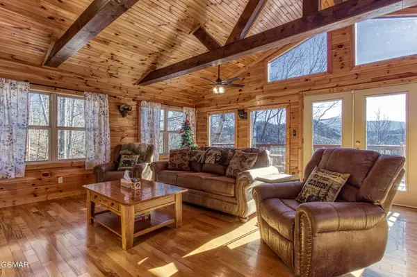 2644 Overholt Trail, Sevierville, TN 37862