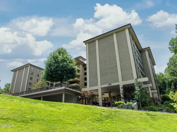 1704 Hidden Hills Road #108, Gatlinburg, TN 37738