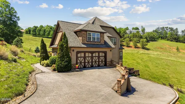3419 Bentwood Drive, Kodak, TN 37764