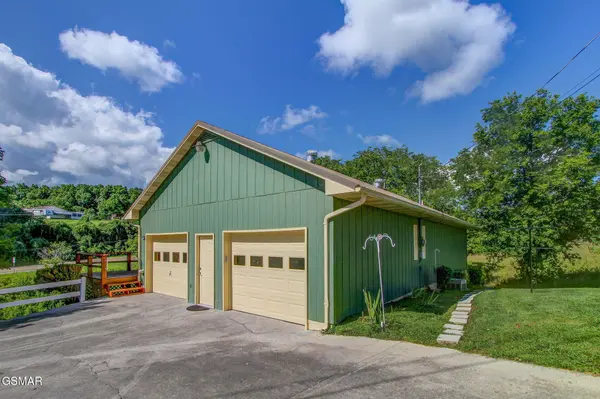 13390 Chapman Highway, Seymour, TN 37865