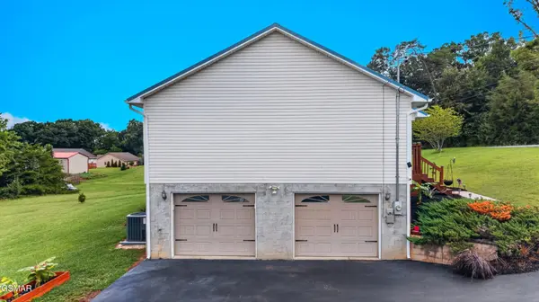 1787 Sand Plant Road, Sevierville, TN 37876