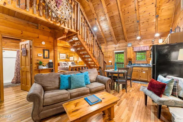 1823 Laurel Valley Way, Sevierville, TN 37862
