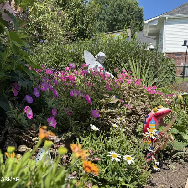 905 Columbine Lea, Sevierville, TN 37862