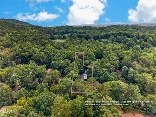2330 Nichols Branch Way, Sevierville, TN 37876