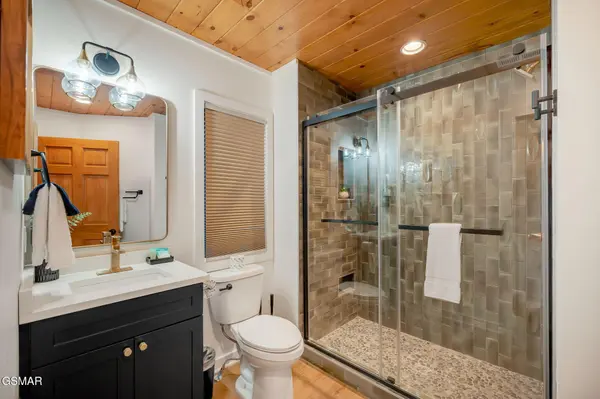 2385 Forge Hideaway Loop #3, Pigeon Forge, TN 37863