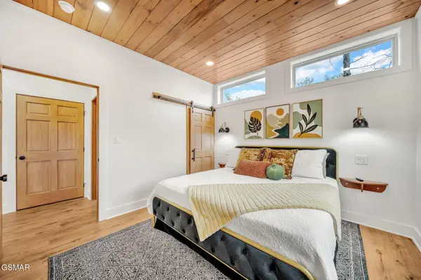 2385 Forge Hideaway Loop #3, Pigeon Forge, TN 37863