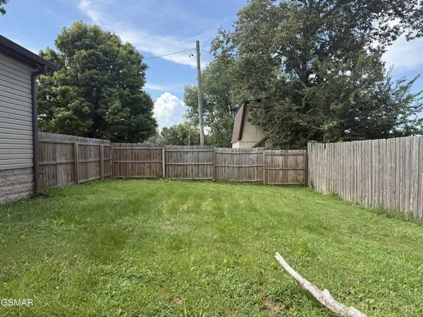 2894 Boyds Creek Highway, Sevierville, TN 37876