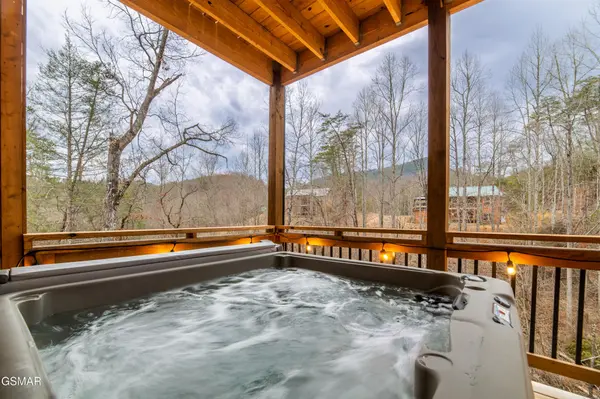 1523 Bluff Ridge Road, Sevierville, TN 37876